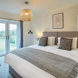 https://hoggarths-retreat.yorkshirehotels.net